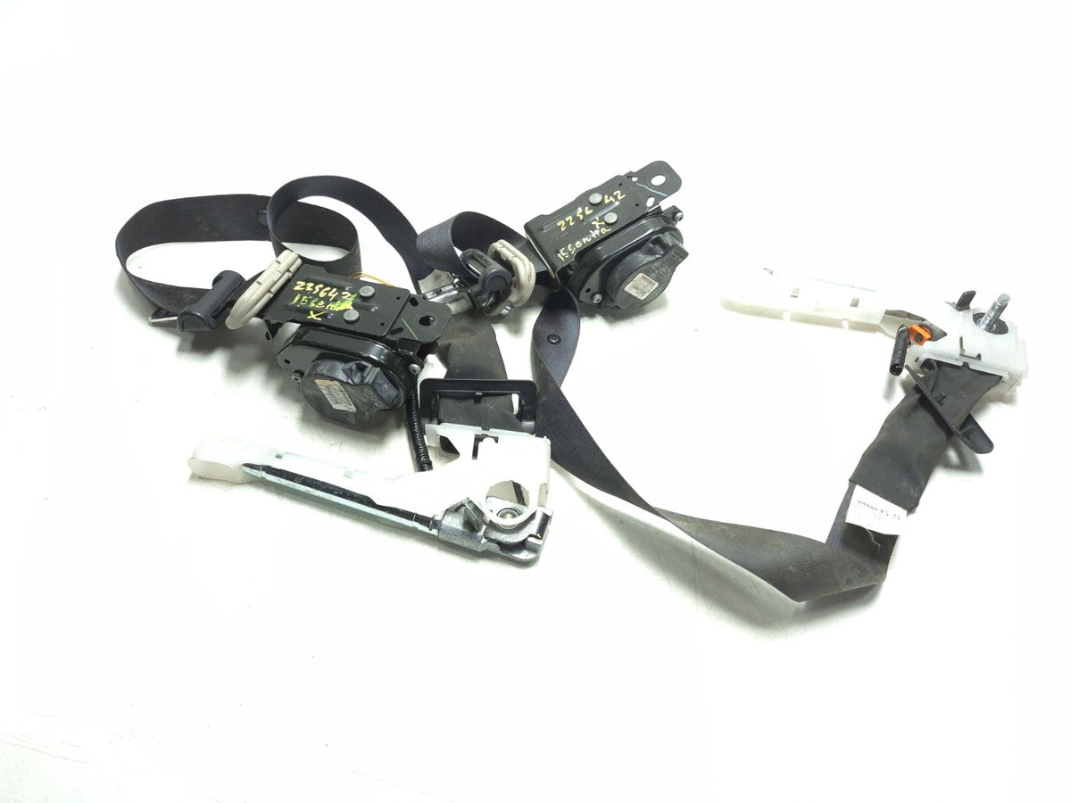 2015 Nissan Sentra Front Seat Belt Retractor Left & Right OEM