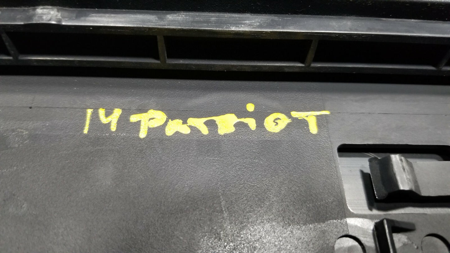 2014 Jeep Patriot Center Console Armrest OEM