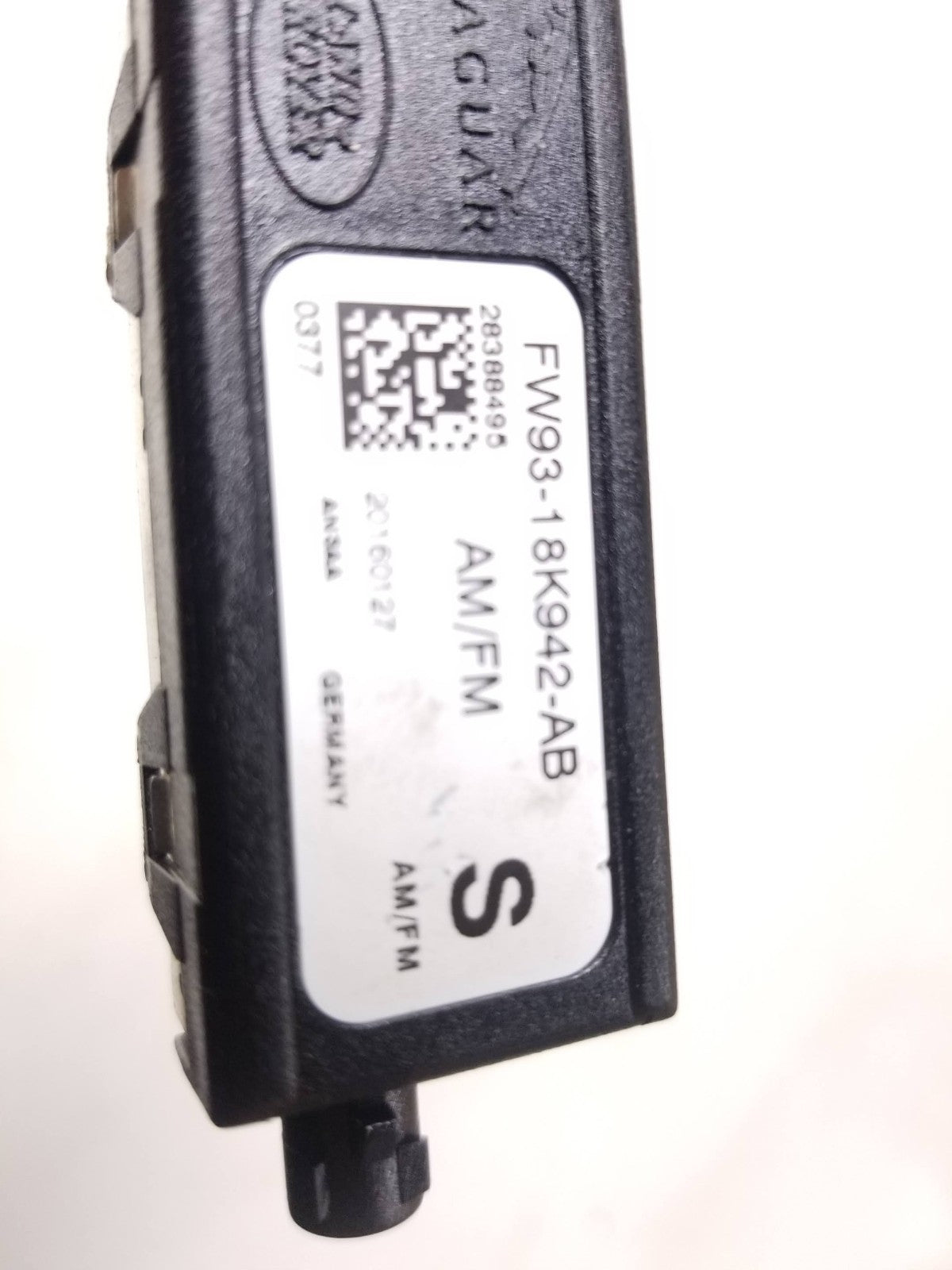 2017 Jaguar Xe Radio Antenna Booster Amplifier OEM Fw93-18k942-ab