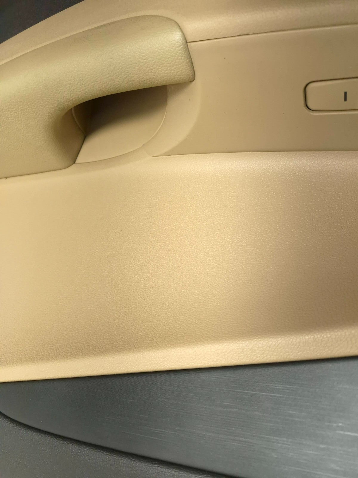 2012 Hyundai Sonata Front Door Panel Trim Left & Right OEM