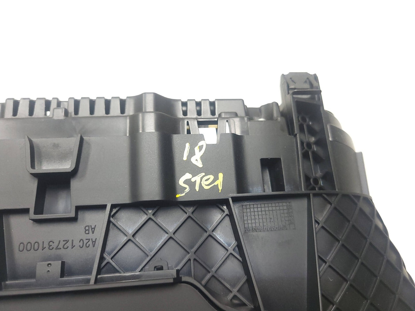 2017-2023 Alfa Romeo Stelvio Cluster Speedometer OEM 79k Miles 50551317