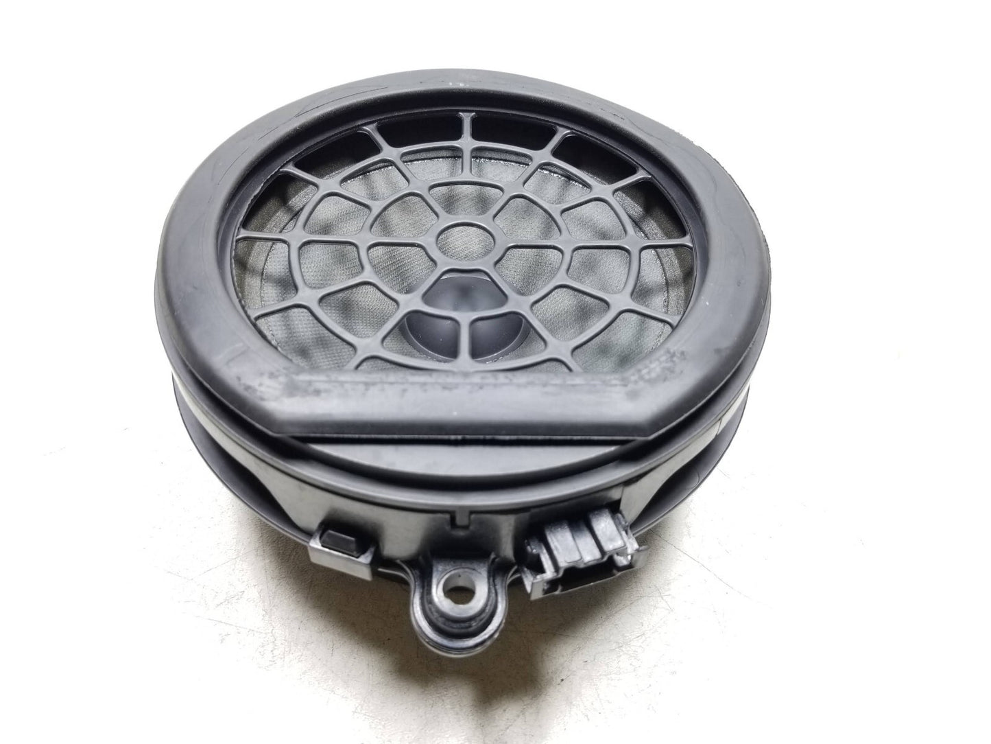 01-05 Mercedes W203 C240 C320 Door Audio Sound Speakers Set Of 4  OEM