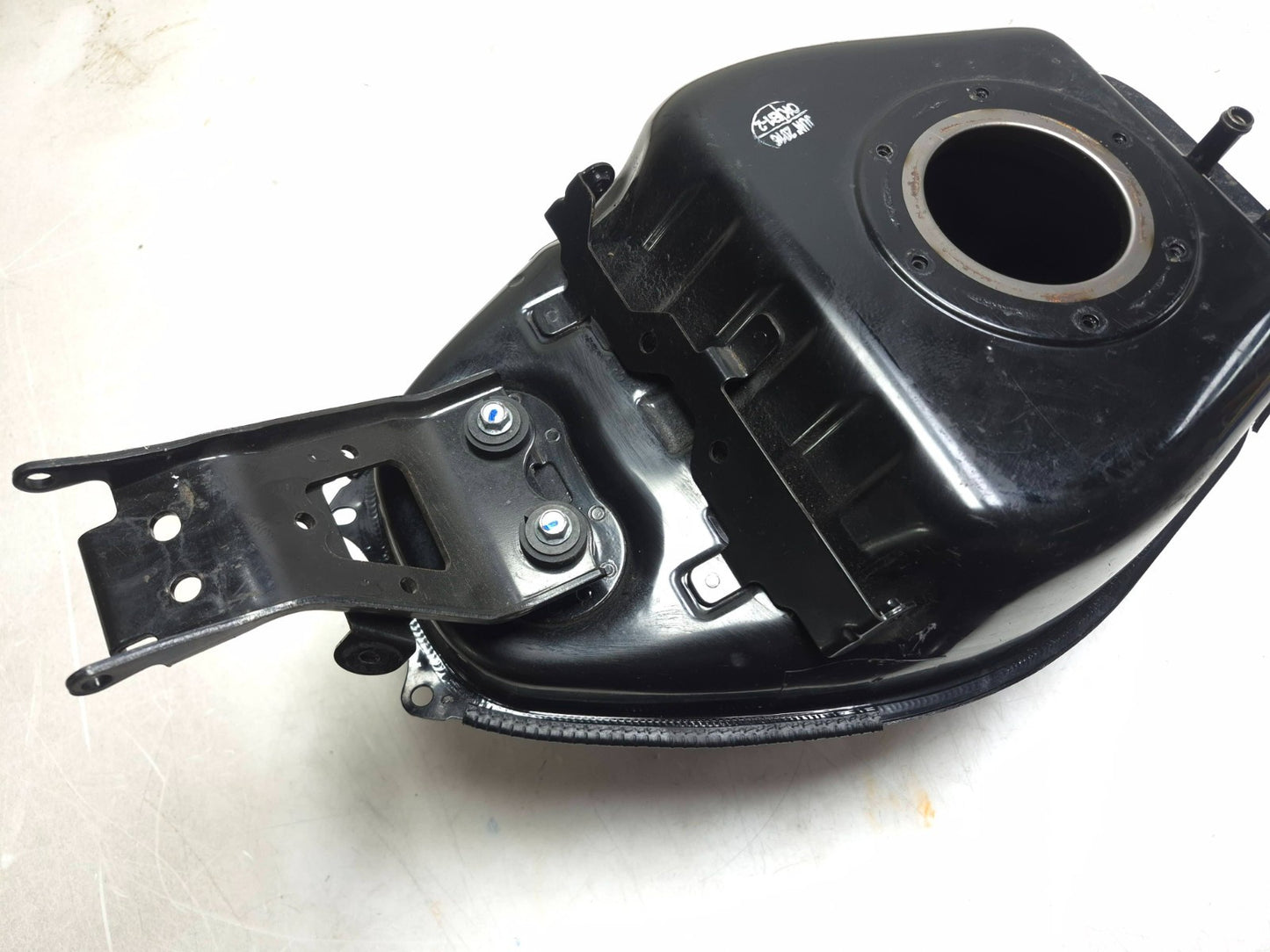 2016 Yamaha Yzf R3 Fuel Tank OEM