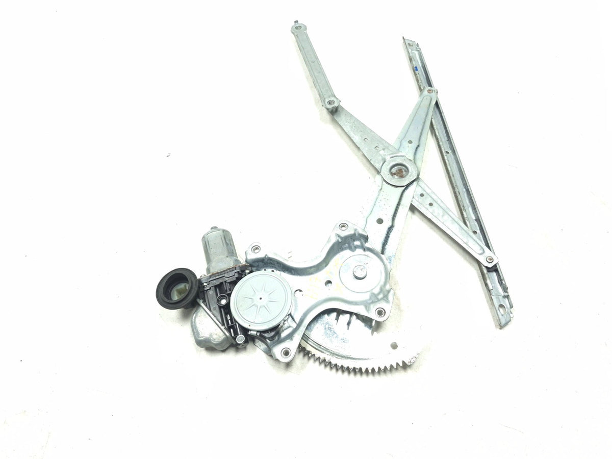 2017 Toyota Highlander Front Door Window Regulator Right Passenger Side OEM
