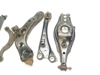 11-17 Lexus CT200h Rear Control Arm Passenger Side 5pcs Oem✅
