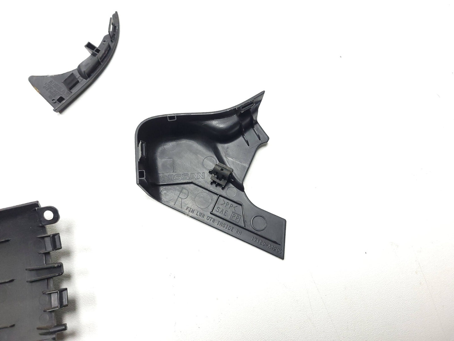 2009-2012 Infiniti Fx35 Front Seat Side Trim Cover & Switch Right Passenger  OEM