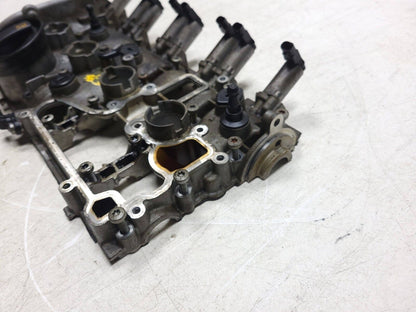 2009 - 2012 Audi A4 Quattro Engine Motor Valve Cylinder Head Cover   2.0t OEM