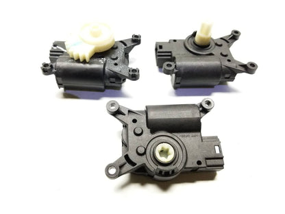 2013 Dodge Dart Heater Blend Door Motor Actuator 3pcs OEM