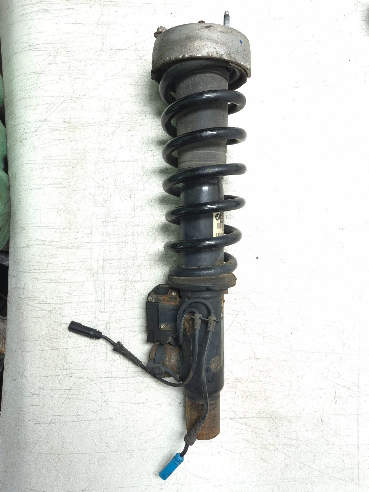 2008 BMW X6 E71 Front Suspension Shock Strut Absorber Left & Right OEM