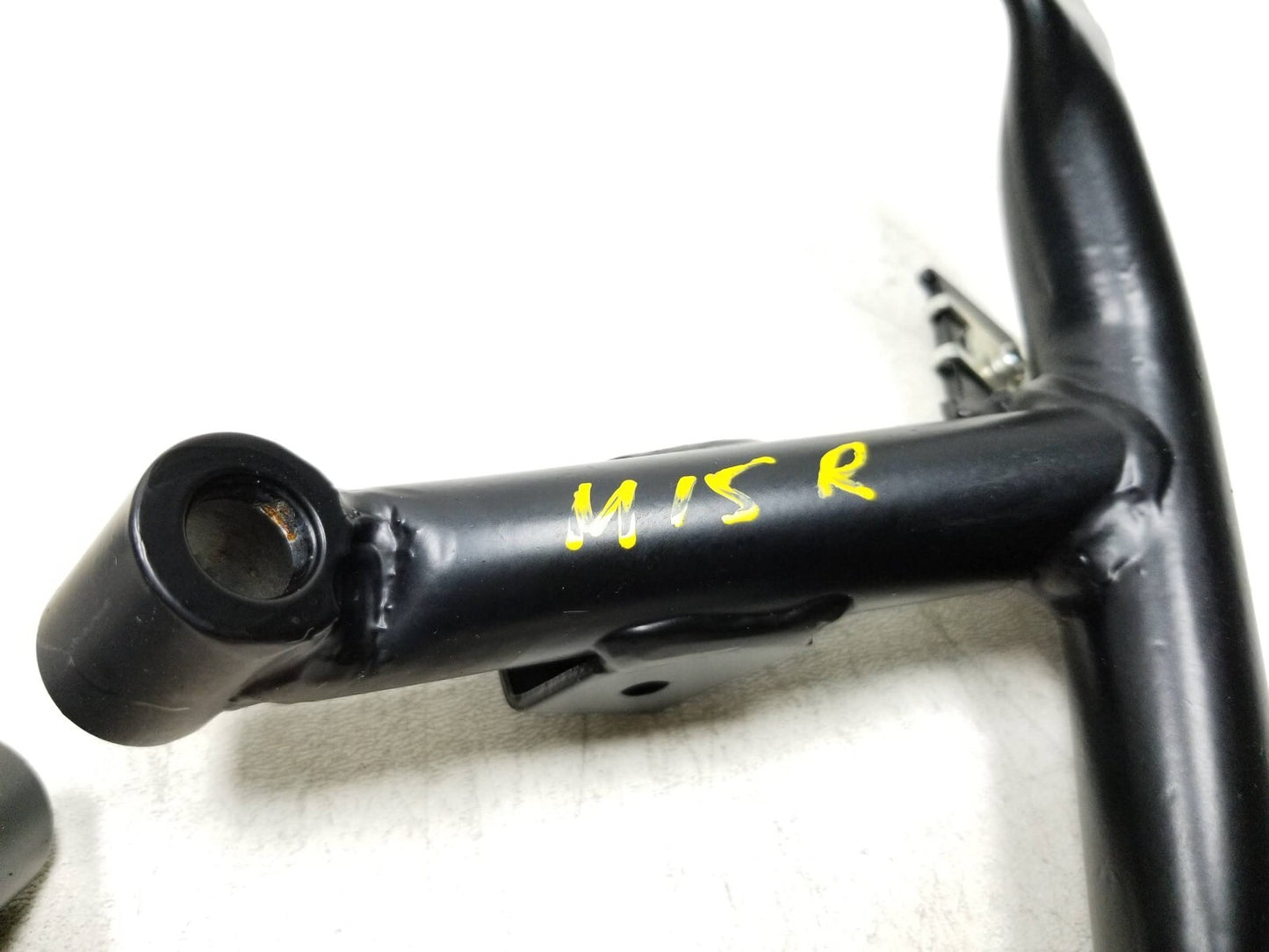 20 - 24 Benelli 302s Frame Bracket Holder Support Left & Right OEM