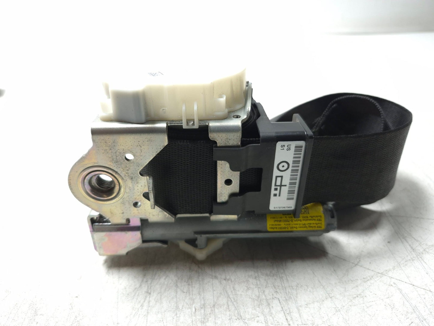 2013 BMW 328i F30 Front Seat Belt Retractor Left & Right Pair OEM