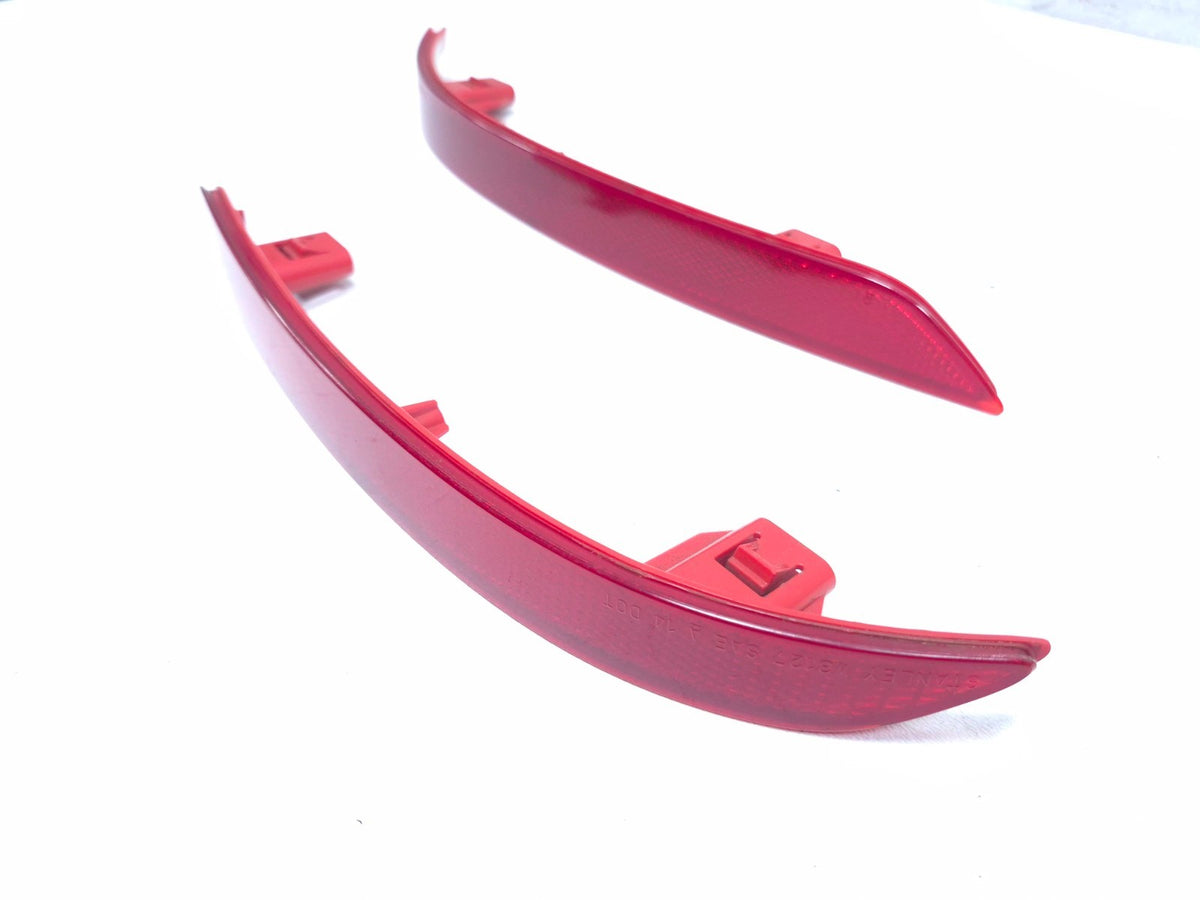 2018 Honda Odyssey Rear Bumper Reflector Left & Right OEM