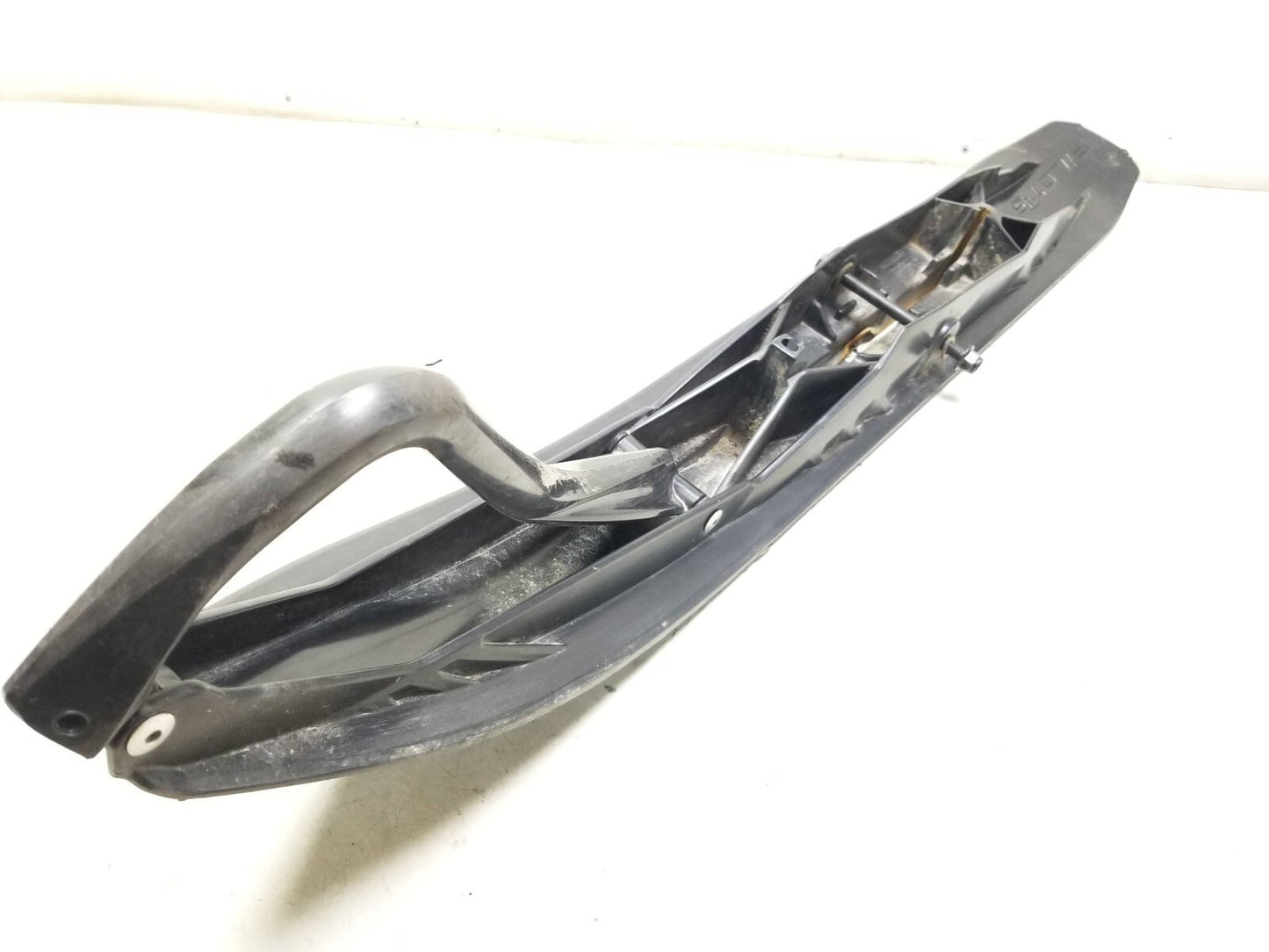 16-19 Ski-doo Renegade Enduro Ace 900 Steering Ski Pair Oem✅