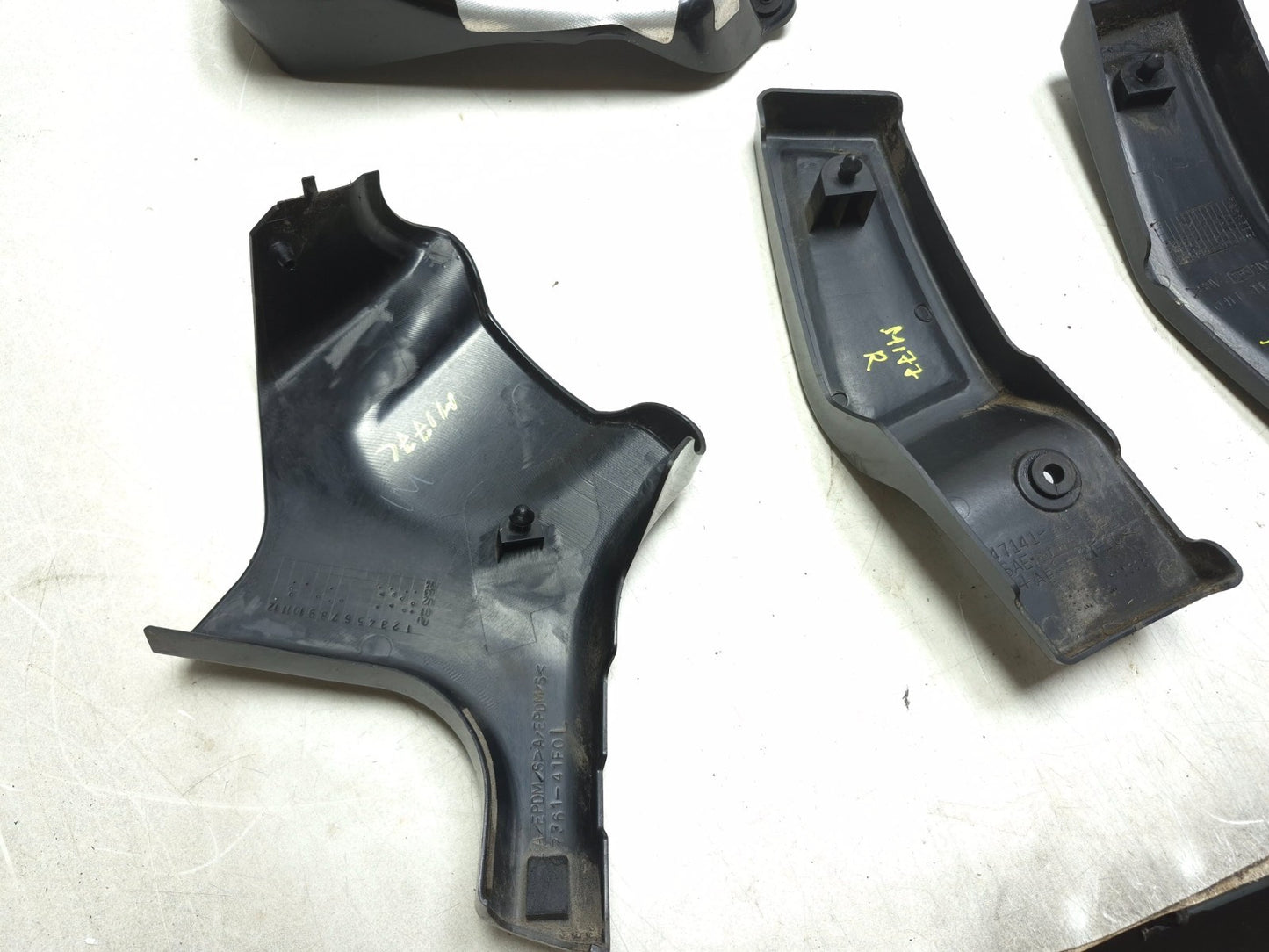 2004 Suzuki Intruder Volusia Vl800 Side Frame Cover Left & Right 4 Pcs OEM
