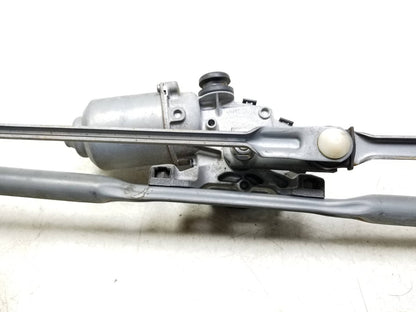 2011 Scion Xb Windshield Wiper Motor W/ Linkage OEM