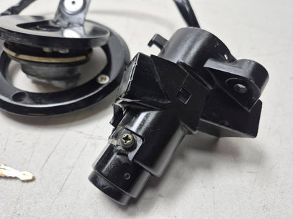 2005 Kawasaki Ninja Zx10r Ignition Lock Switch & Fuel Cap Lock Set OEM