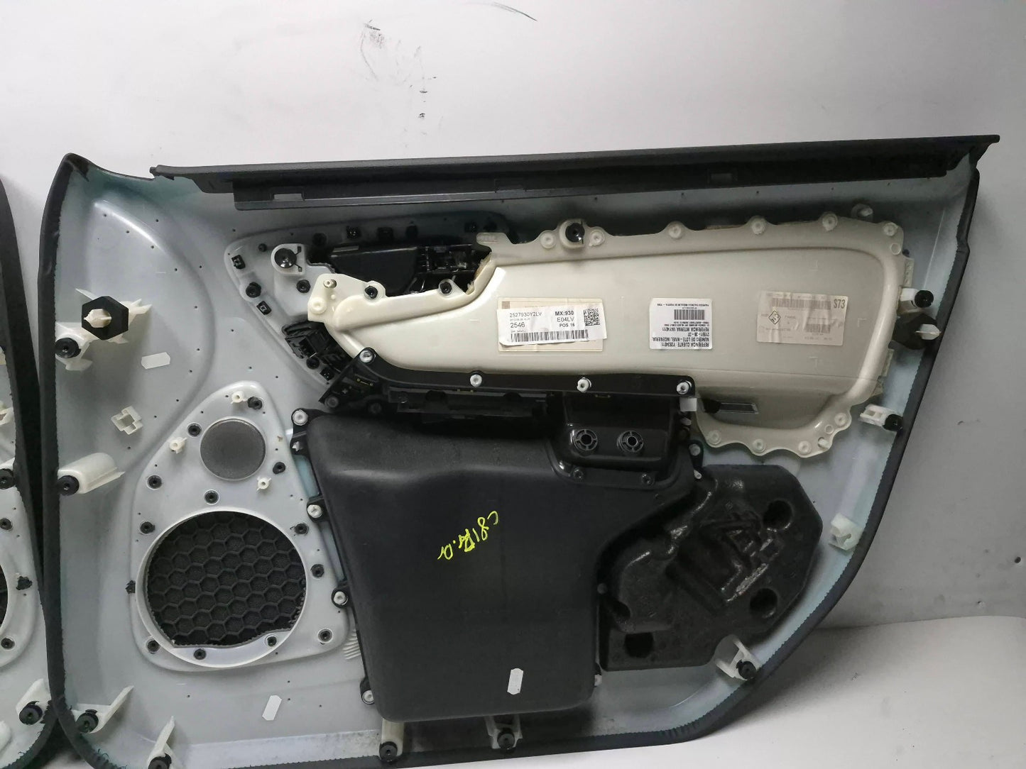 2013 Volvo S60 Front Door Interior Trim Panel OEM 39823447