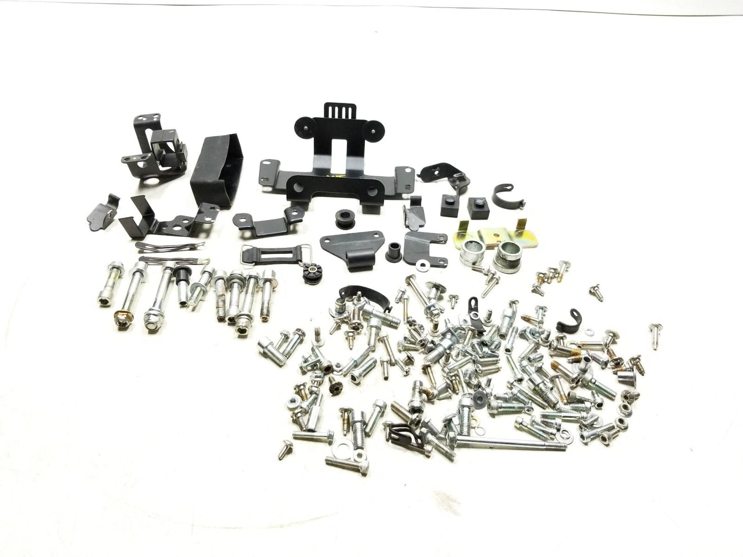 20 - 24 Benelli 302s Misc Bolts Hardware Screws Brackets OEM 1609 Miles