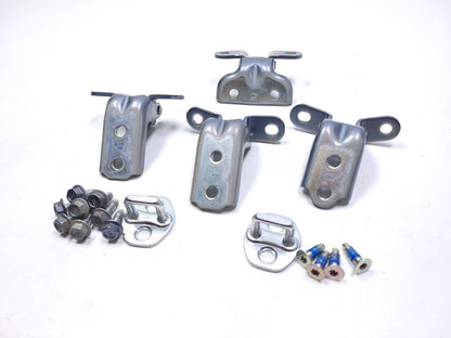 2019 Hyundai Kona Passenger Side Door Hinge 4pcs W/ Striker 2pcs OEM