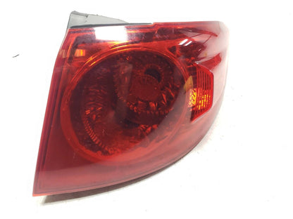 07 - 09 Hyundai Elantra Tail Light Passenger Side Right OEM 85,241 Miles