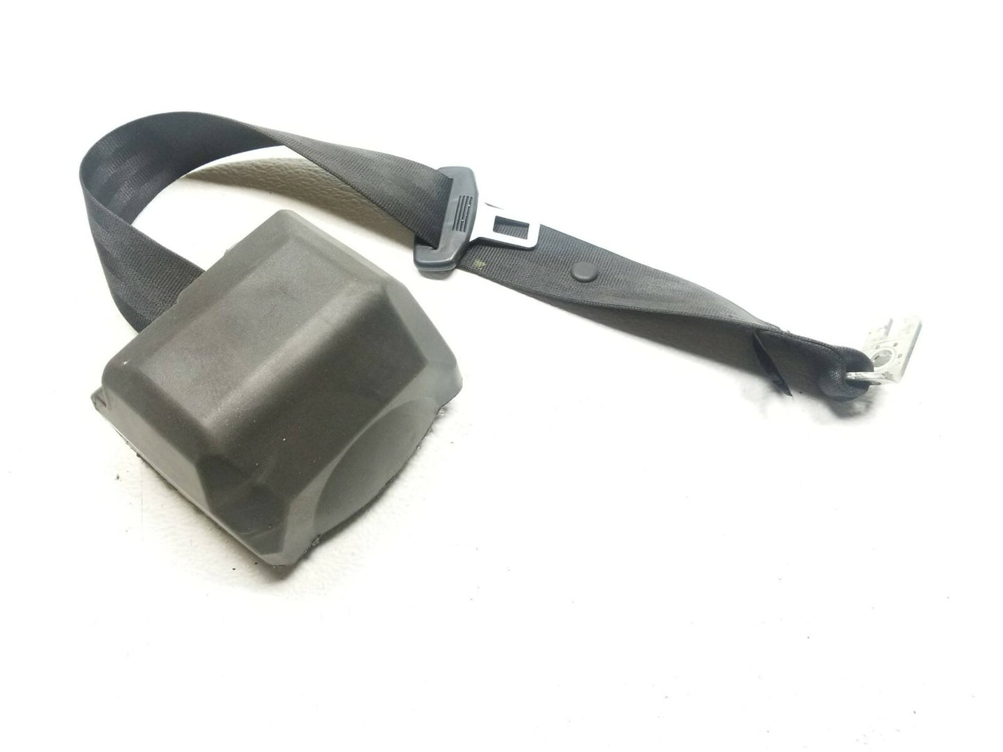 2010 Audi A5 Coupe Rear Seat Belt Retractor Passenger Side Right OEM