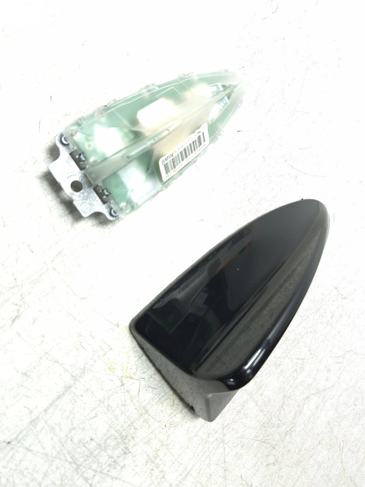 2008 BMW X6 Roof Shark Fin Antenna Module & Cap Cover Black OEM