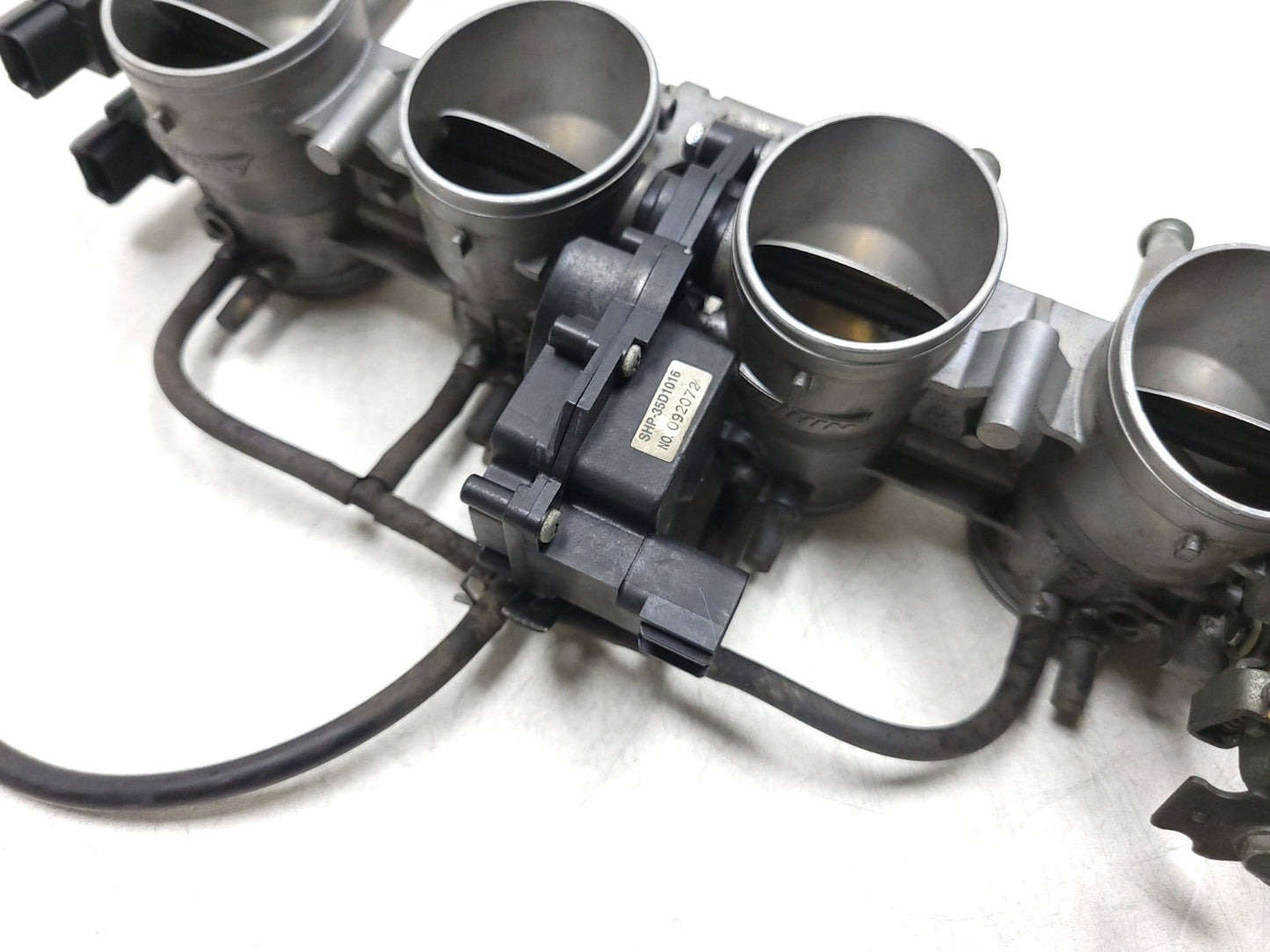 2007 Kawasaki Ninja Zx-6r Zx600 Throttle Body Bodie Injector OEM