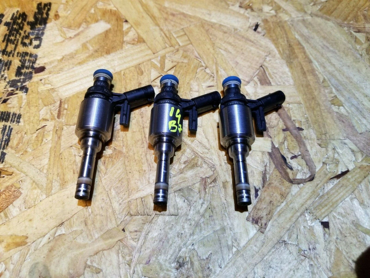 2014 VW Passat Fuel Injector 3pcs 1.8t OEM