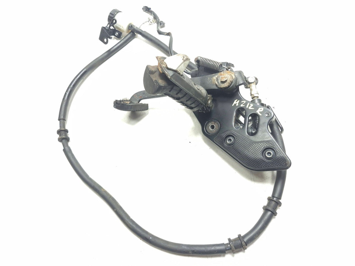 2020 Kawasaki Vulcan S En650c Right Footpeg Rear Brake Pedal OEM