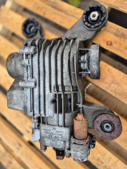 2011 Volkswagen Tiguan Rear Carrier Differential OEM