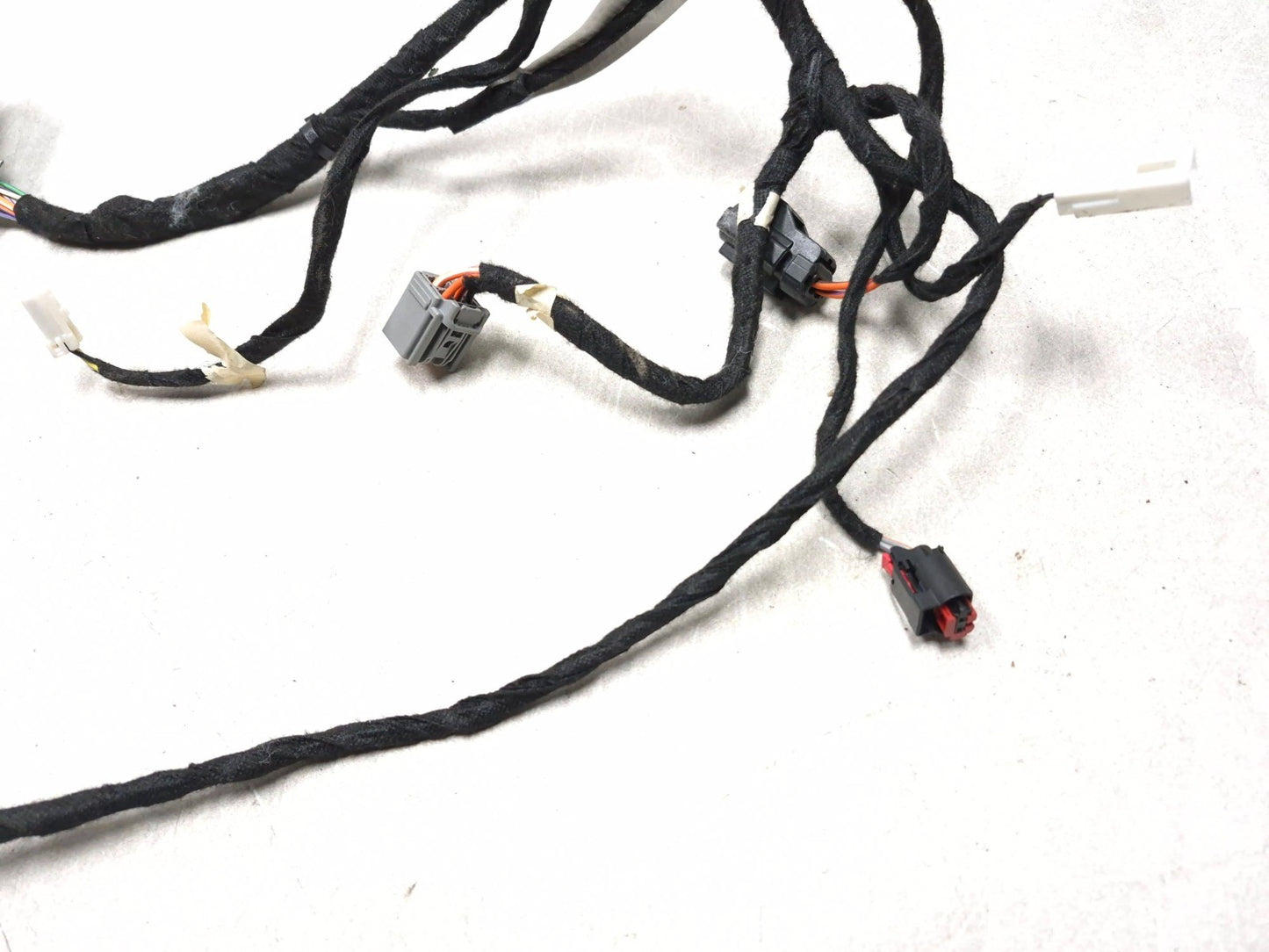 2018 Chrysler 300 Limited AWD Rear Driver Side Door Wiring Harness OEM
