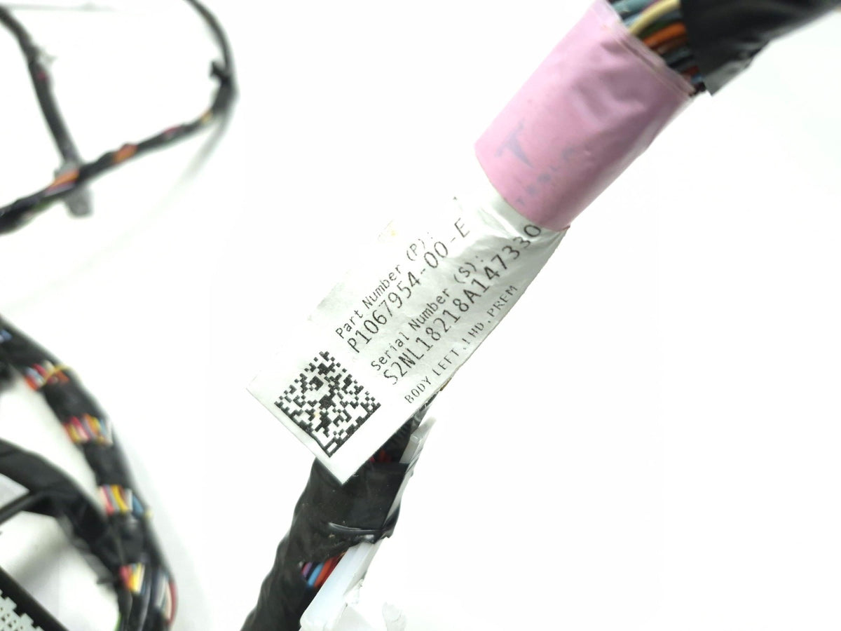 2018 Tesla Model 3 Main Body Wire Wiring Harness Driver Side 1067954-00-e OEM
