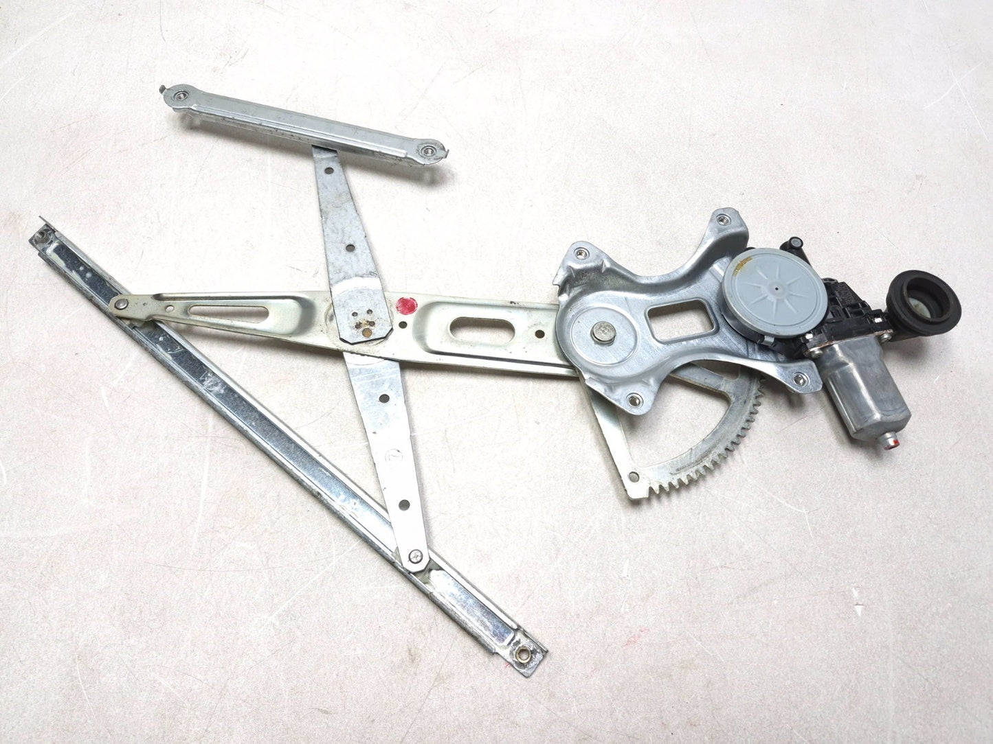 2009 Toyota Prius Rear Window Regulator & Motor Passenger Side Right OEM
