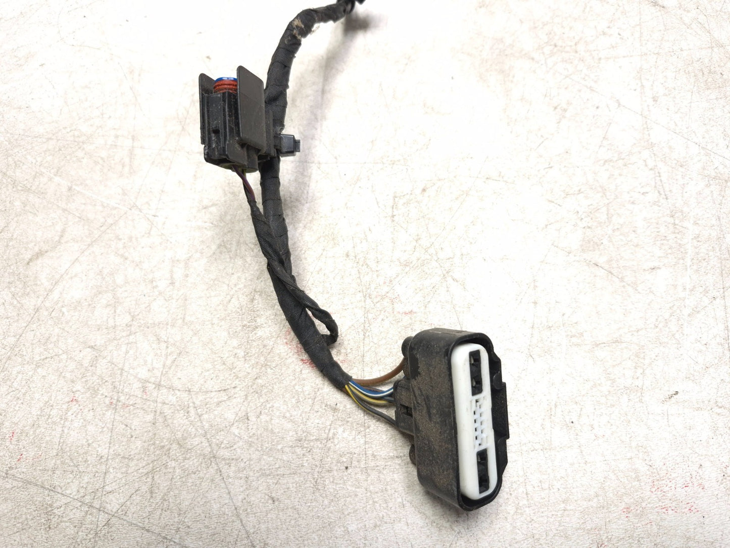 2019 Ford Ecosport Windshield Motor Wiring Harness Gn15-17a477 OEM