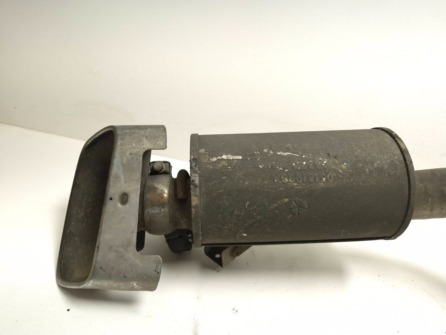 2020 Dodge Challenger Rear Exhaust Muffler Left & Right 5.7l V8 OEM