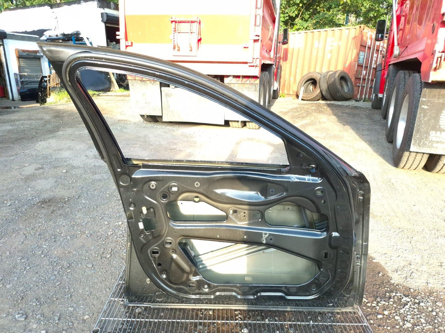2011 BMW 750li Front Door Shell Left Driver Side Local Pickup Only OEM