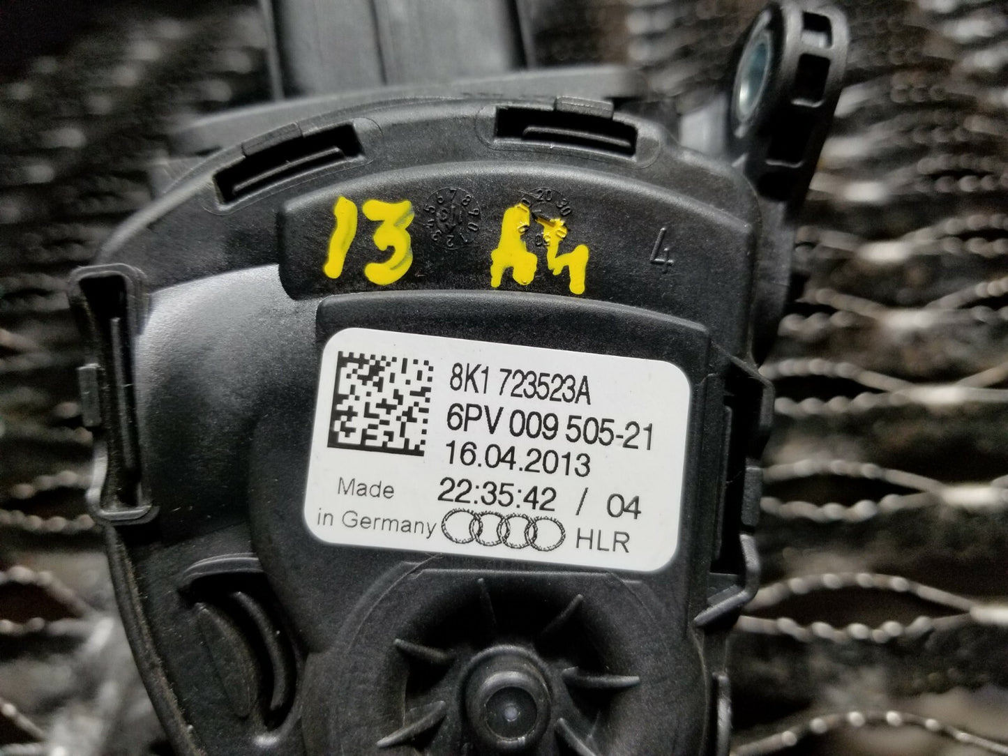 13 14 15 16 Audi A4 2.0l Gas Pedal Accelerator OEM
