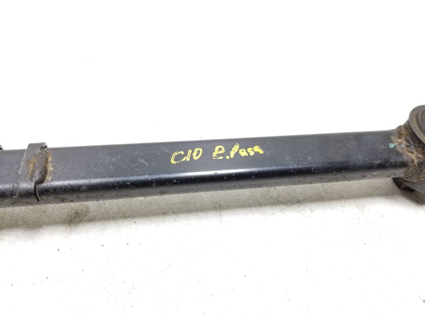 10-14 Chevrolet Suburban Tahoe Rear Control Arm Passenger Side Right OEM