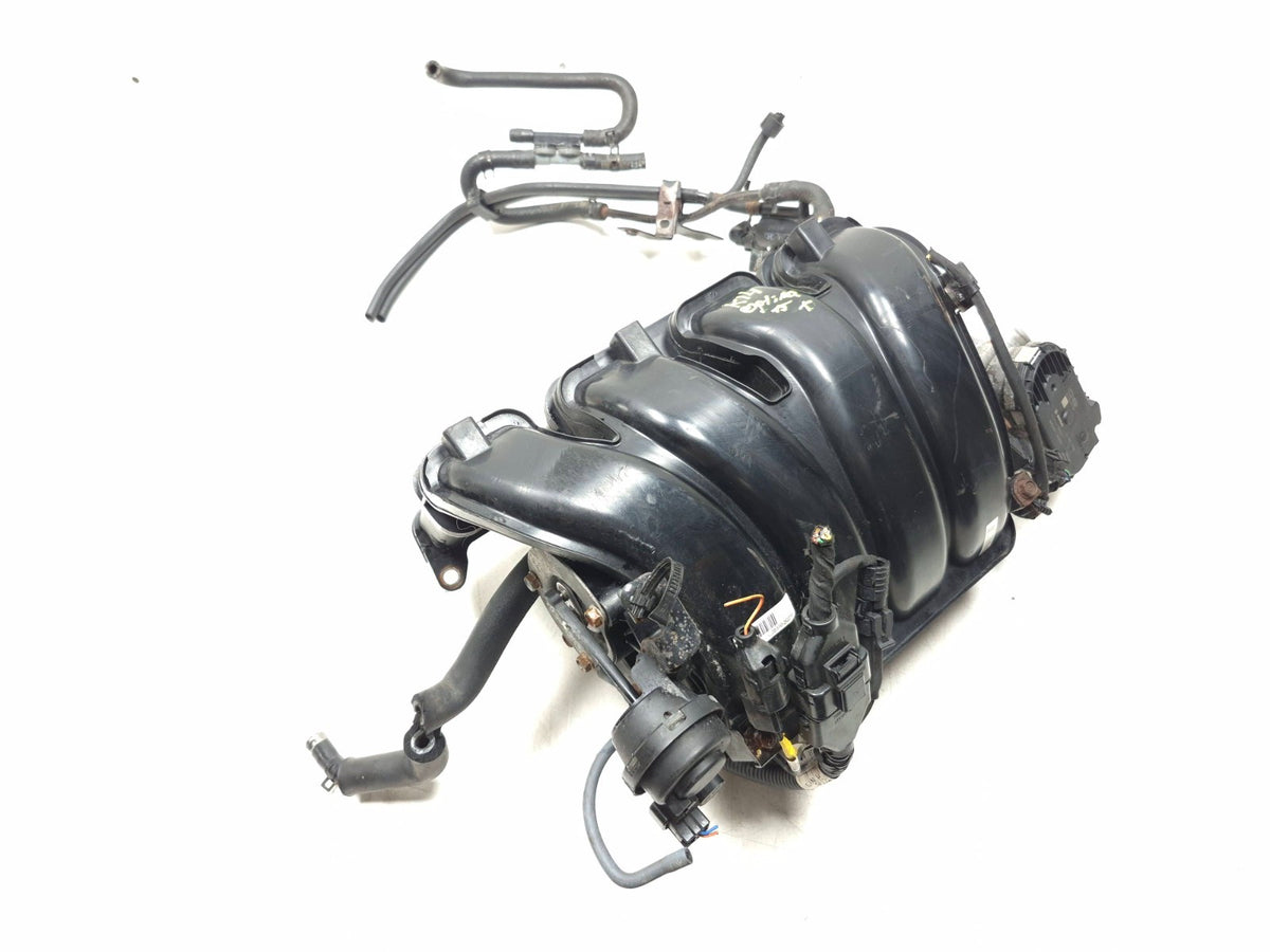 2015 Kia Optima Intake Manifold & Throttle Body 283102g700 OEM