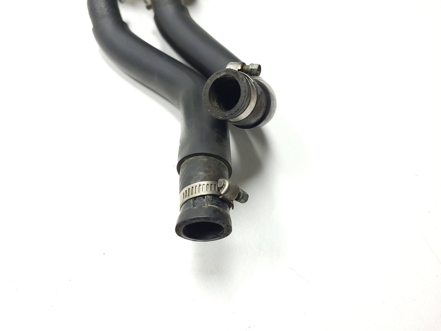 2007 Yamaha Xvs1300 V-star Engine Radiator Coolant Thermostat Housing OEM