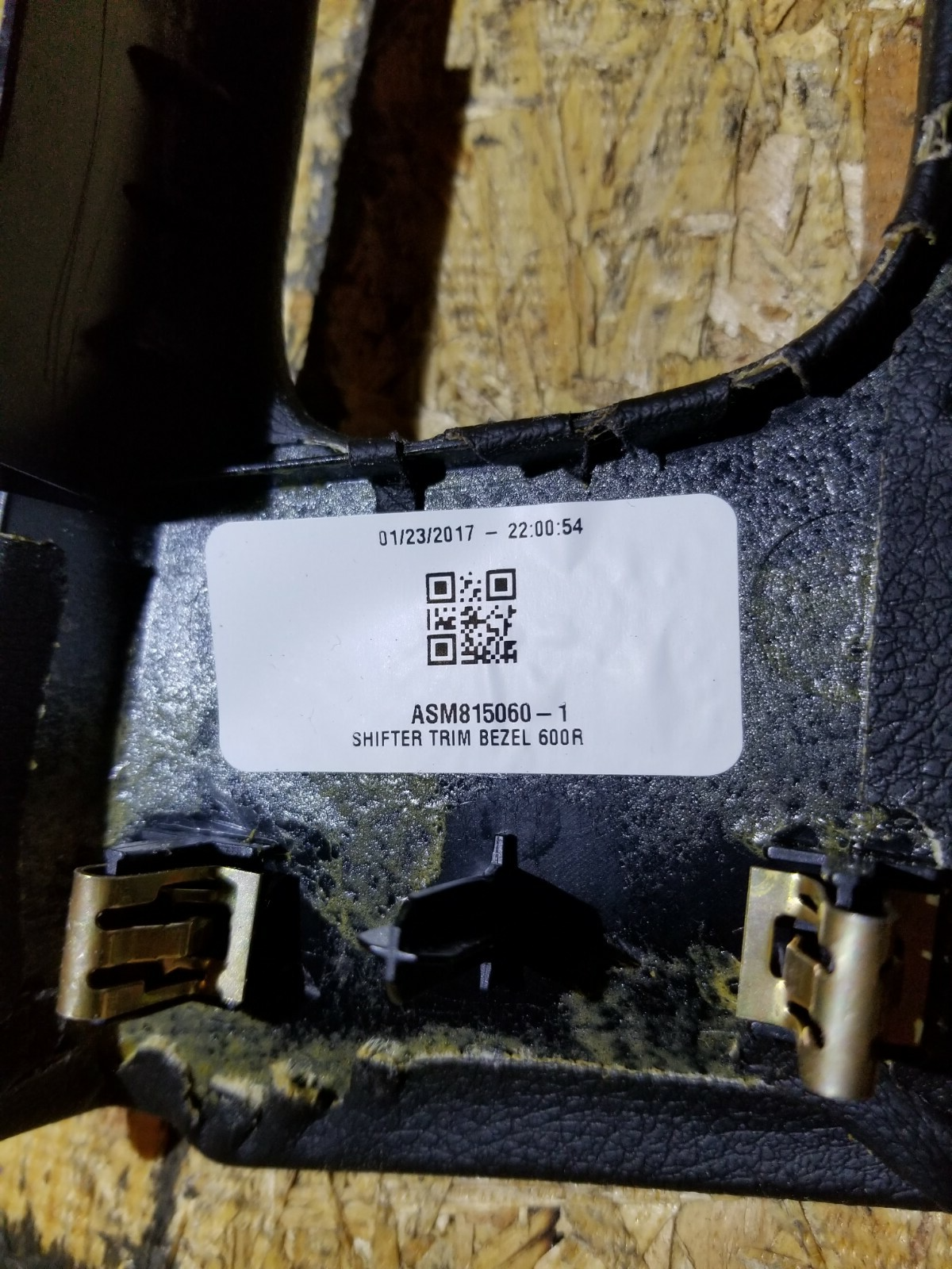 2017 Cadillac Xt5 Shifter Trim Bezel W/ Traction Switch OEM
