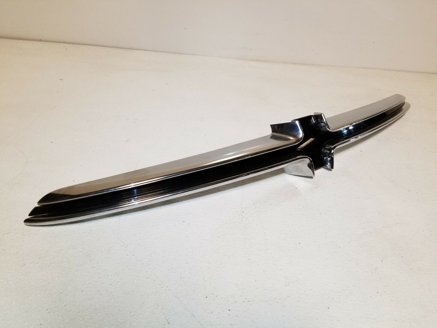 2015 Dodge Dart Front Grille Crosshair Trim Molding OEM