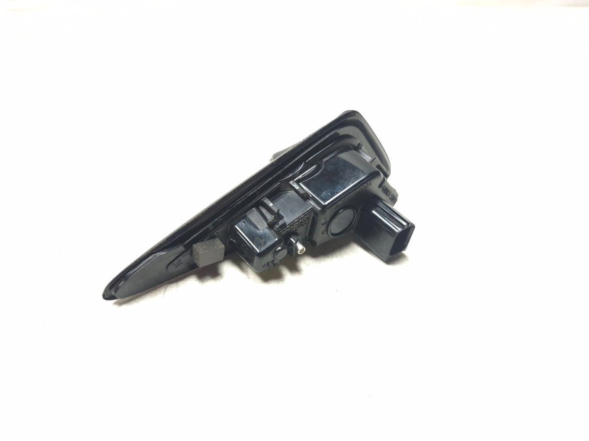2021 Tesla Model 3 Front Fender Turn Signal & Camera Passenger Side Right OEM