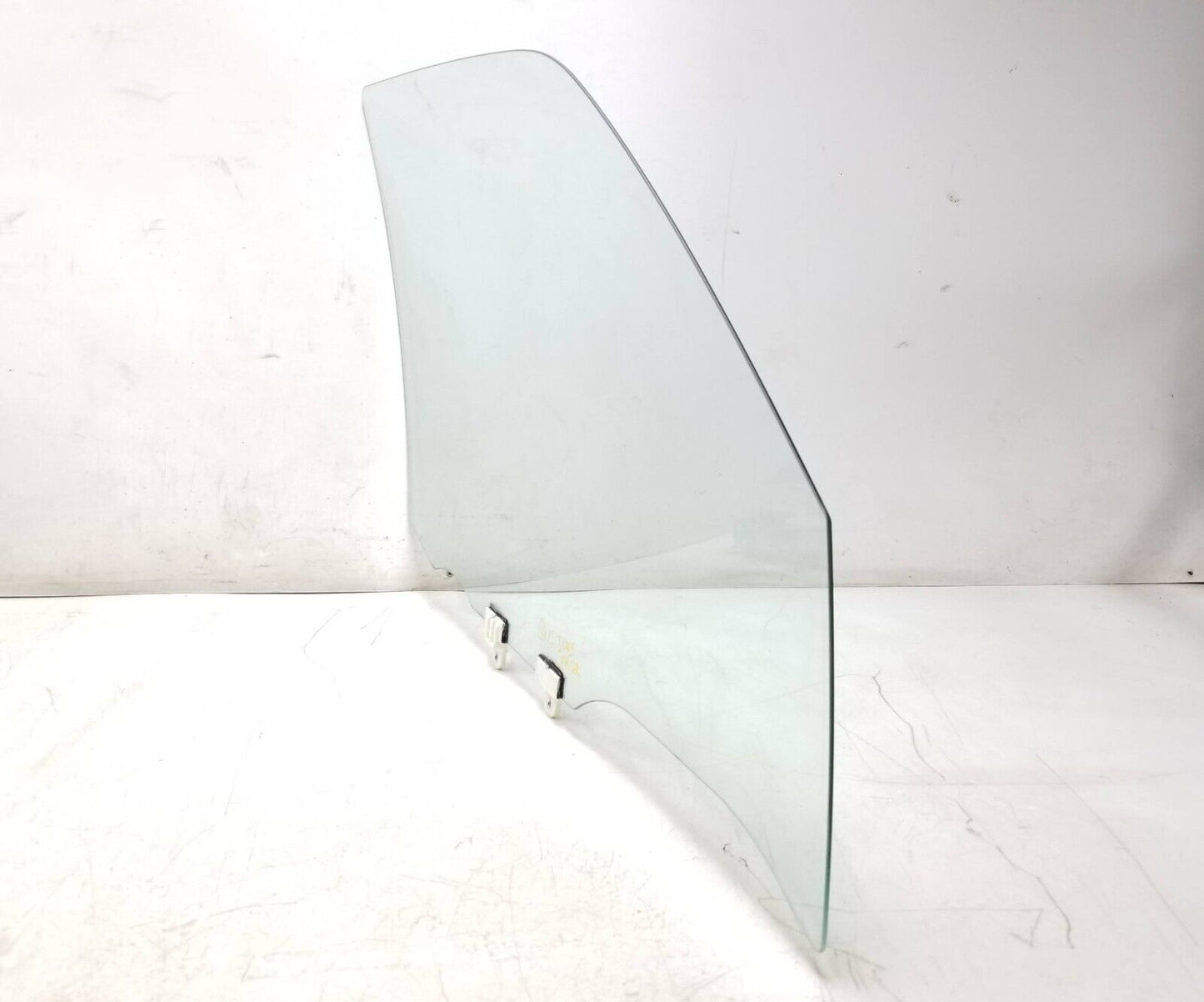 2011-2017 Nissan Juke Door Window Glass Front Driver Side Left OEM