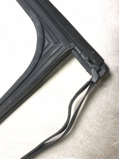 2011 Volkswagen Tiguan Rear Door Weatherstrip Seal Driver Side Left 4pcs OEM