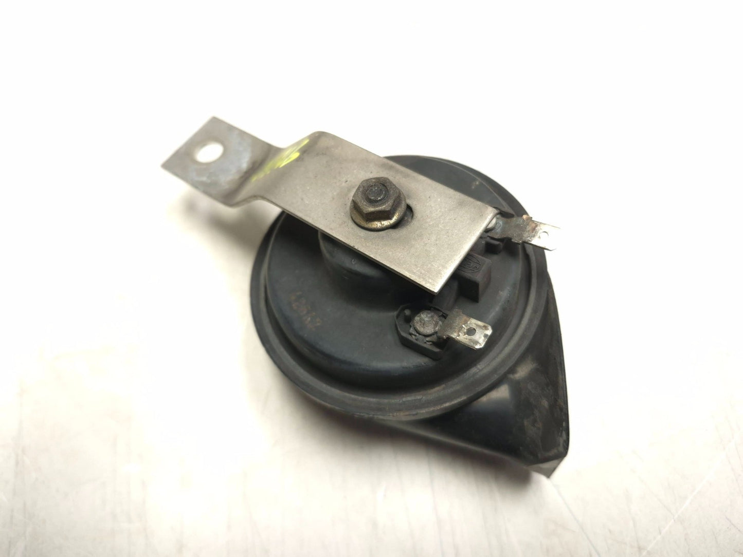 2004 Harley-davidson Softail Flstc Horn Signal OEM