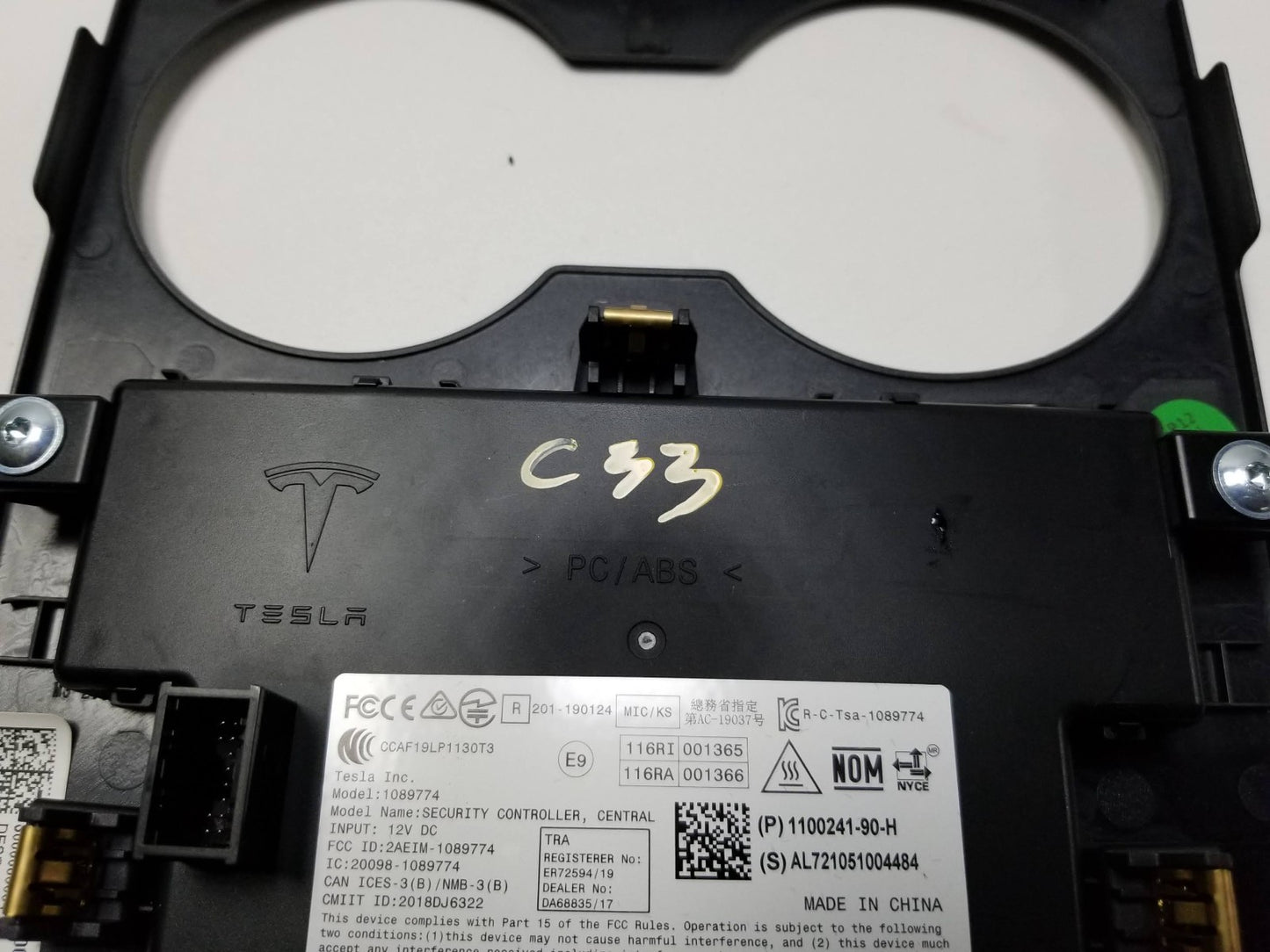 2021 Tesla Model 3 Central Security Ecu Control Unit W/ Cup Holder OEM