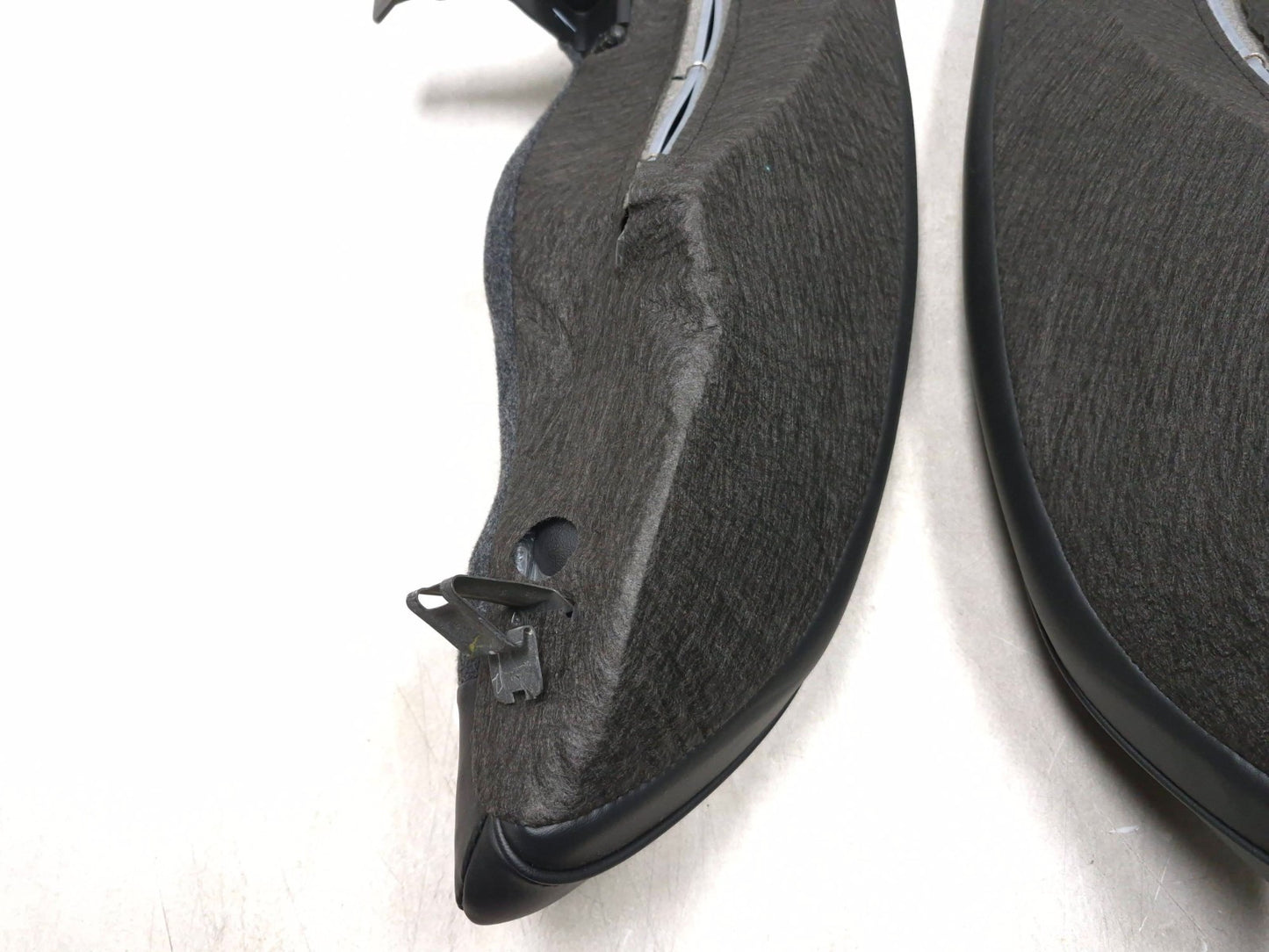 2018 Chrysler 300 Limited AWD Seat Bolster Rear Left & Right Side Pair OEM