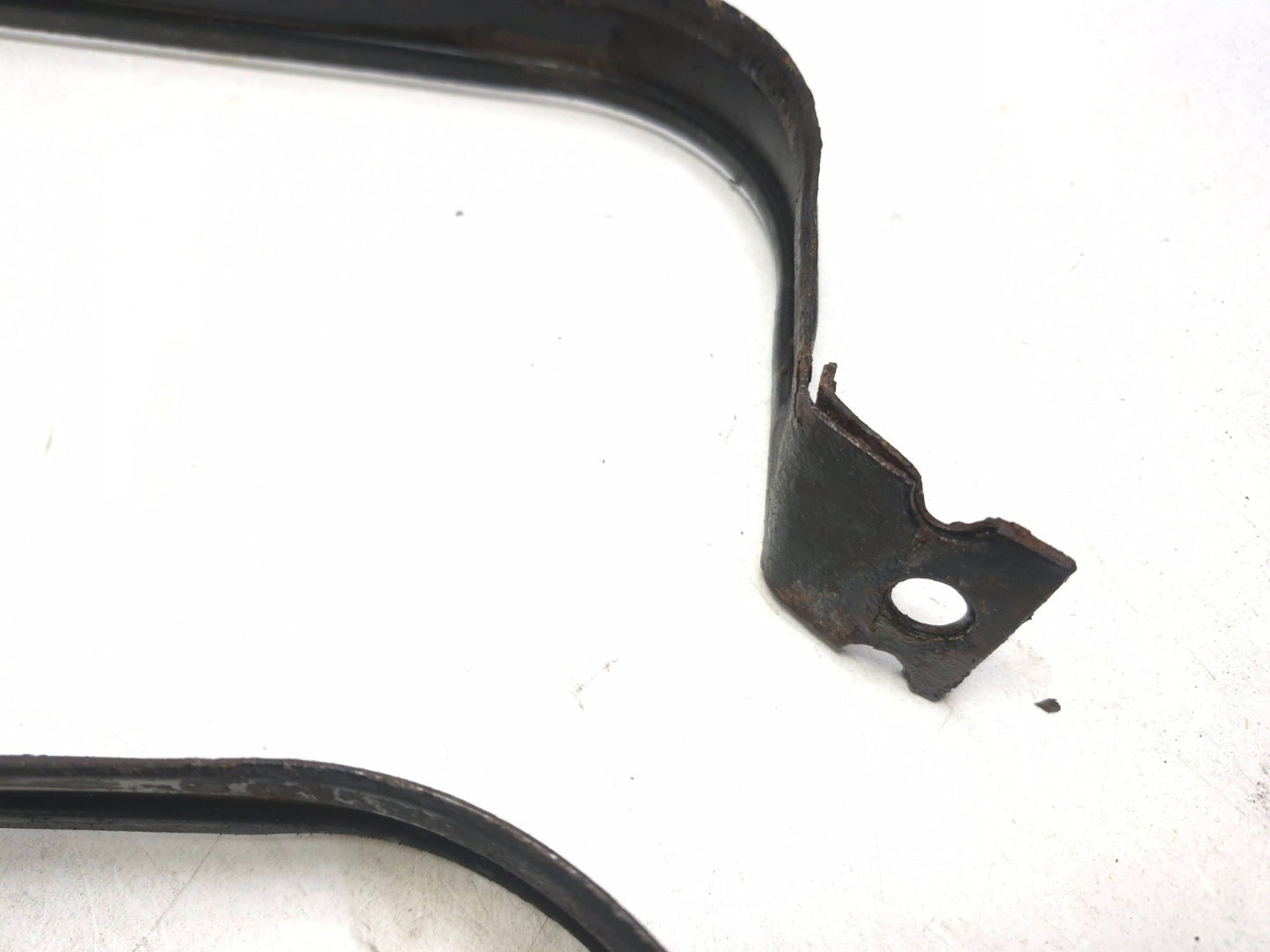 2011 Volkswagen Tiguan Fuel Tank Strap Bracket 2pcs OEM