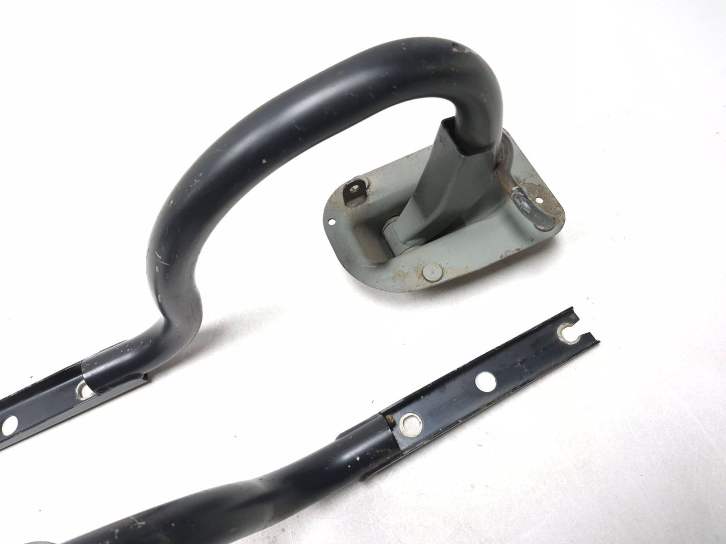 2007 BMW 530i E60 Trunk Lid Hinge Left & Right OEM
